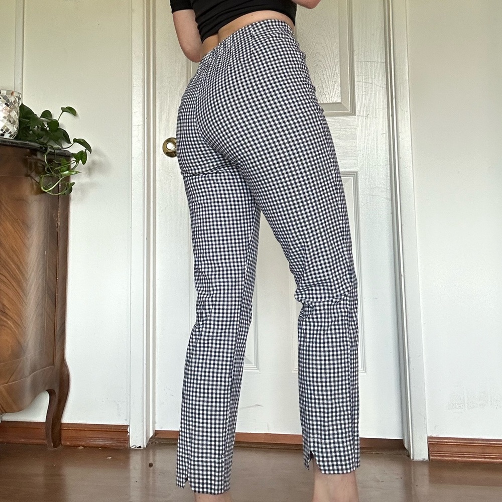 Brandy Melville Black and White Checkered Cropped Pants